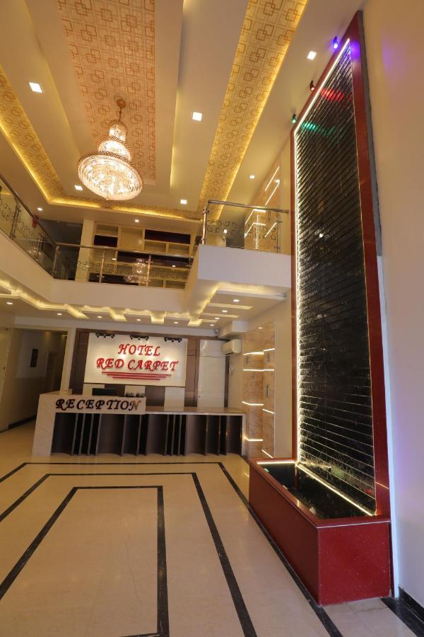 Hotel Sahib'S Red Carpet - The Family & Corporate Hotel Agra  Extérieur photo